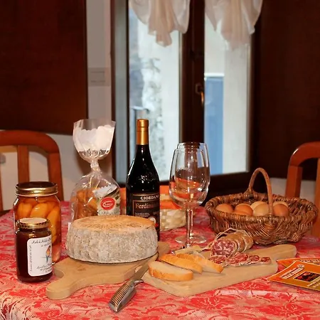 Apartment Casa Genzianella Stroppo
